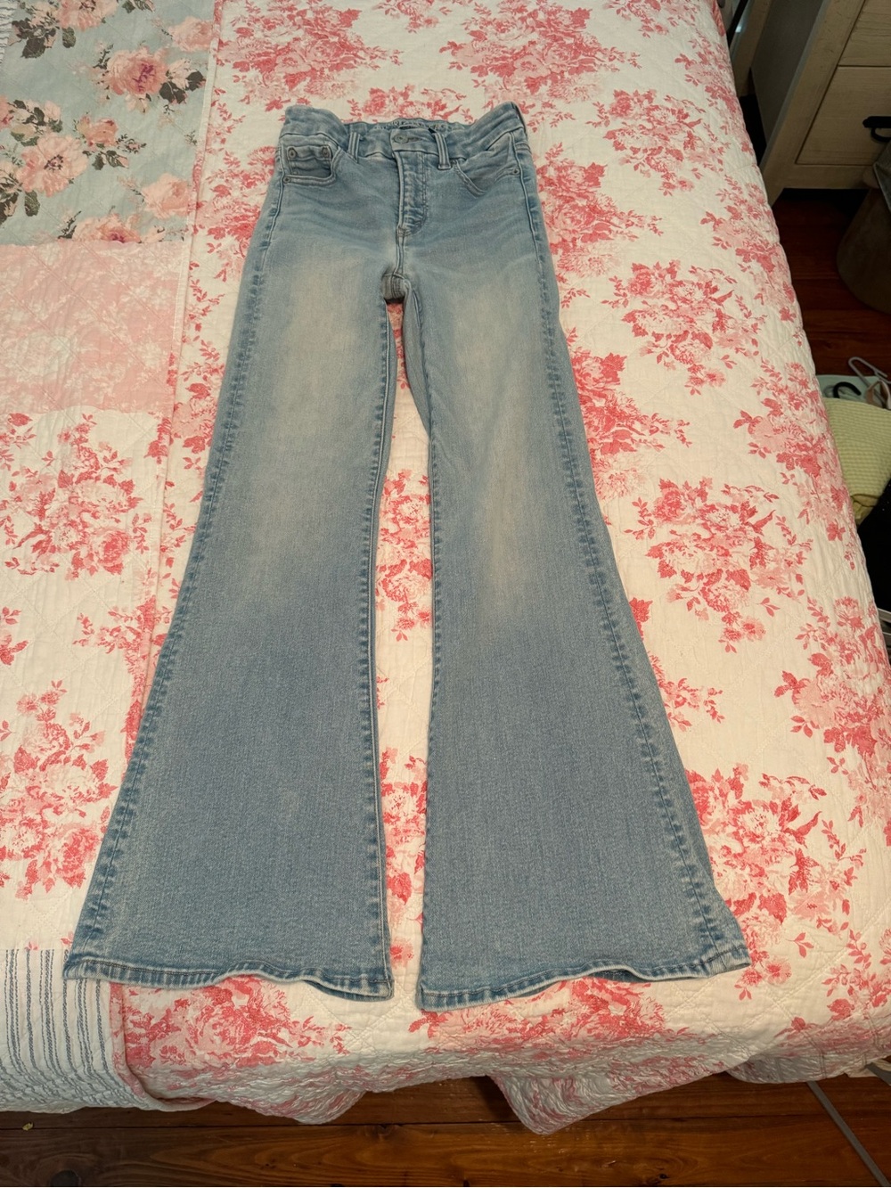 American Eagle Outfitters Light Blue Bootcut Jeans